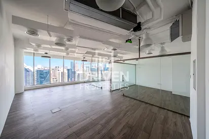 Fully fitted | High Floor| Flexible Payment