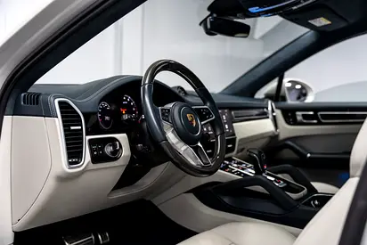 صورة مصغرة 14 لـ 2023 Porsche CAYENNE