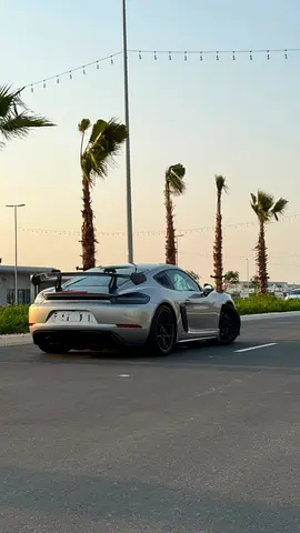 صورة مصغرة 2 لـ 2022 Porsche 718