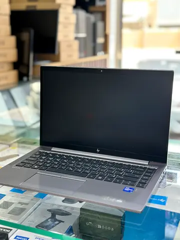 Hp zbook firefly 14 GB