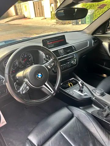 2018 BMW M2 — фото 10