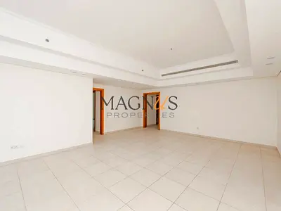 VASTU COMPLIANT | UPGRADED | LAKE VIEW | RENTED