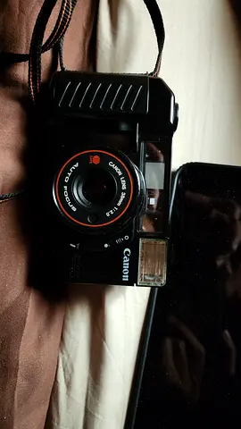 Canon AF35M ,35mm  (Canon-Autoboy 2) Point-and-Shoot Film Camera with Flash - Auto Focus