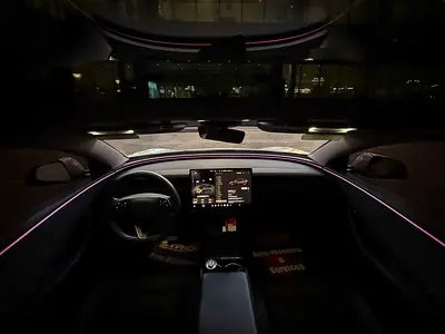2024 Tesla MODEL 3 — миниатюра 11
