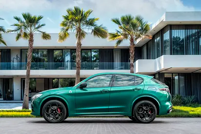 Alfa Romeo Stelvio Quadrifoglio, миниатюра 2