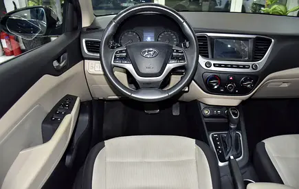 2020 Hyundai ACCENT — миниатюра 12