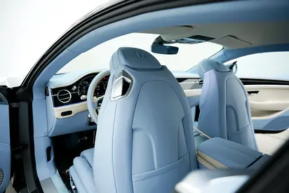 صورة 7 لـ 2019 Bentley CONTINENTAL