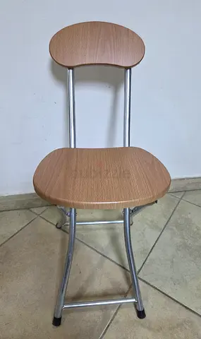 Handy Portable Folding Chair (throwaway price)