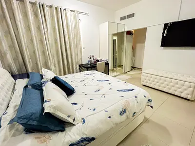 4BR Maid Villa |Near Al Khail Exit |Prime Location
