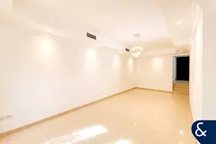 3 Beds | Upgraded | Vacant | Ground Plus 2