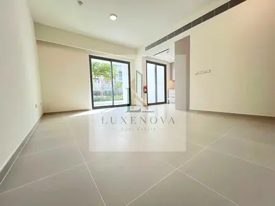 On green belt with skylight | Steps from Pool & park
