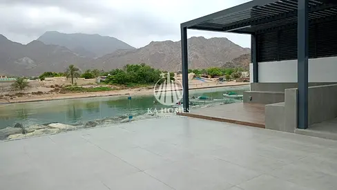 💎🌊 Your chance to own a luxury waterfront villa 🏝️🔑