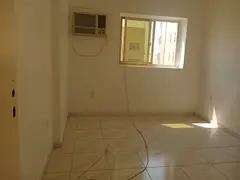 prime Location Big Offer Spacious 1BHK Fully family building near park