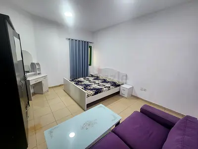 MASTER BEDROOM AVAILABLE 😊