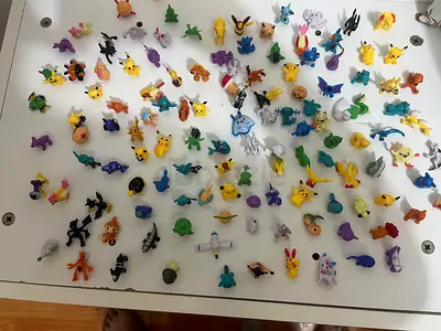 Pokemon toys 4cm size around 150pcs