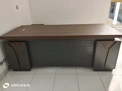 Modern Office Executive Desk with Wood Top
