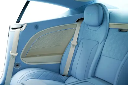 صورة 18 لـ 2019 Bentley CONTINENTAL