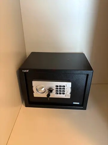 Small Electronic Home/Office Safe with Key Override