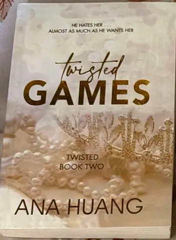 Twisted Games - Ana Huang (Twisted Book Two)