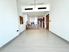 READY TO MOVE | COMMUNITY VIEW | SMART HOME