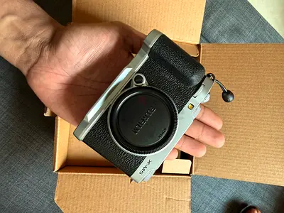 Fujifilm X-M5 Silver Body Only @2800AED
