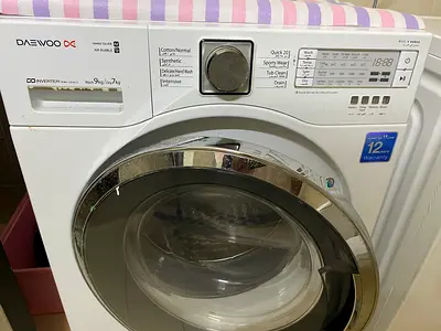 Daewoo Front Load Washing Machine 9kg Wash / 7kg Dry - Good Condition