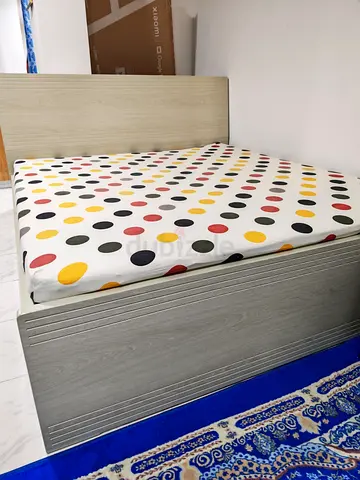 king bed with mattress - light oak finish, good condition