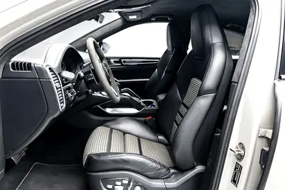 صورة مصغرة 10 لـ 2020 Porsche CAYENNE