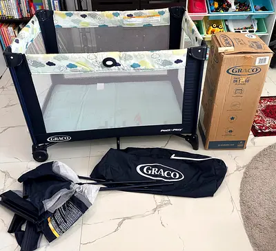 Graco Pack n Play Playard with Carry Bag and Original Box - EXCELLENT Condition