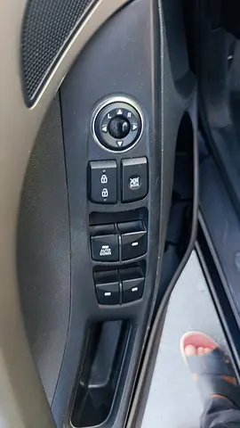 صورة 13 لـ 2014 Hyundai ELANTRA