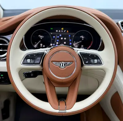 صورة مصغرة 15 لـ 2022 Bentley BENTAYGA