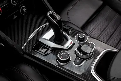 Alfa Romeo Stelvio Quadrifoglio, миниатюра 10