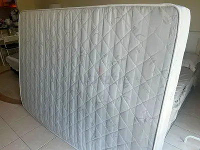 Twin size mattress - good condition, clean Price Negotiable
