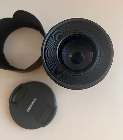 Less used Samyang 50mm 1.4 like brand new
