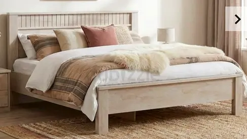 King size bed with mattress