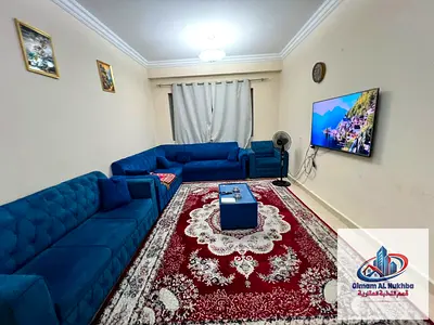Stunning furnished 1BR in Al Khan! Balcony with beautiful view, 2 baths, modern appliances. Near lake & services, easy Dubai exit. Prime spot.