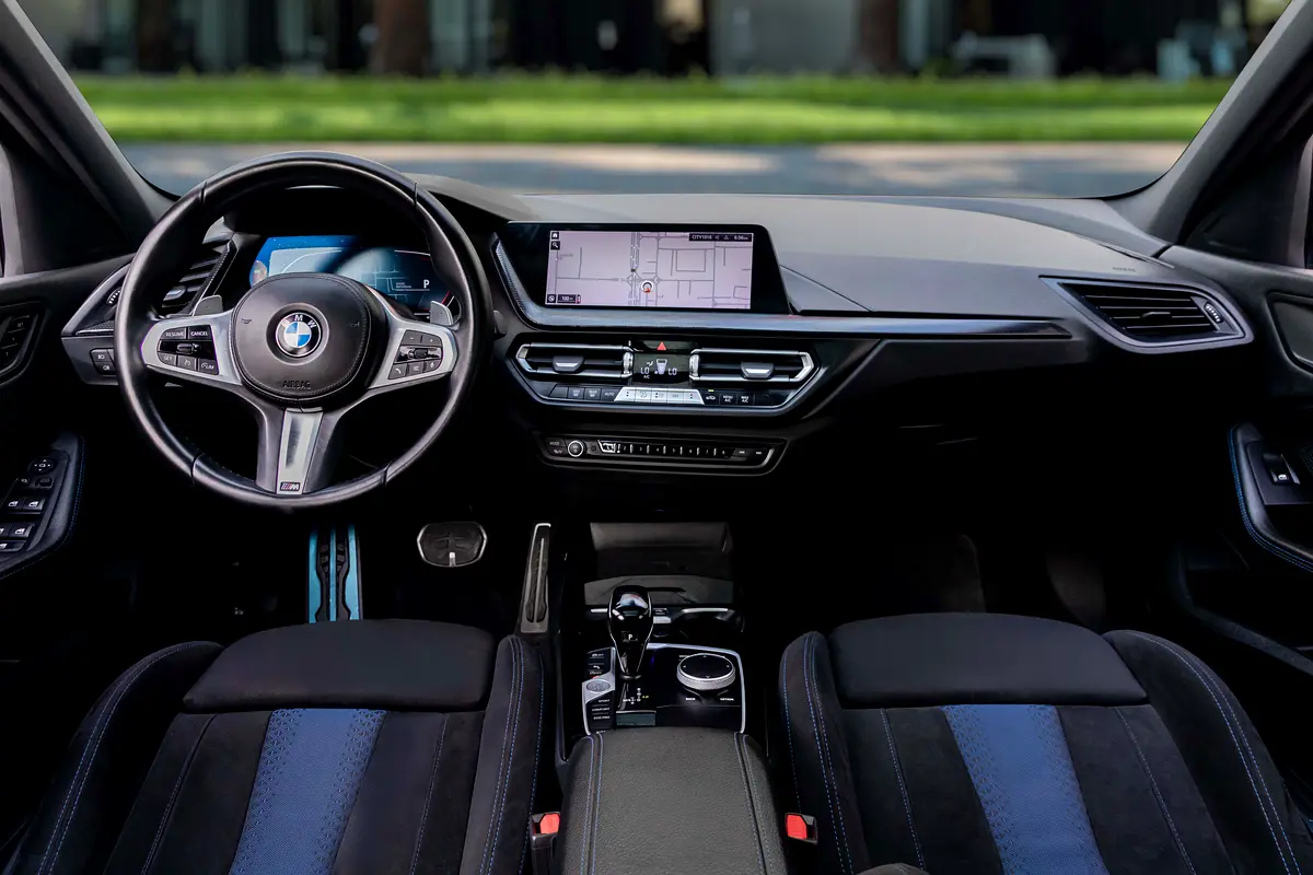 BMW 1-Series 2023
