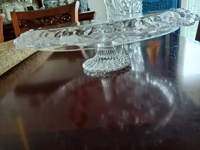 Clear Glass Cake Stand /  Decorative Serving Plate and  a vase