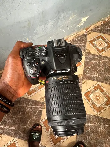 Nikon DSLR with 55-200mm VR Zoom Lens - Good Working Condition