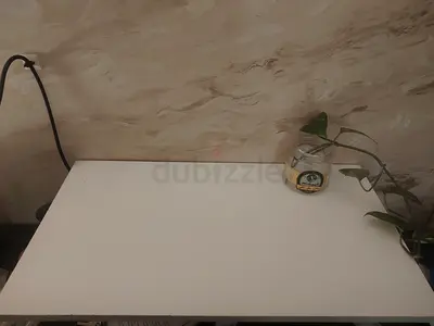 Small white wooden plank  good condition