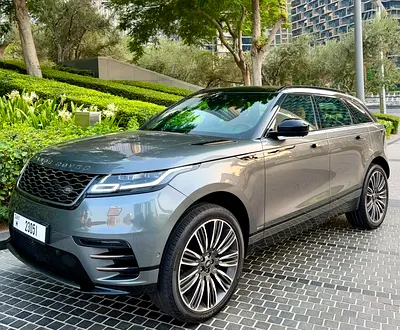 VIP RANGE ROVER VELAR V6 — GCC — FULLY LOADED — PANORAMIC — SCREENS — LOW MILES