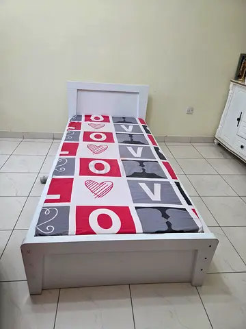 Single bed New