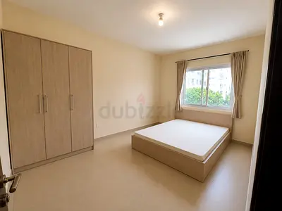 A very nice and neat Room for Rent – Sharaf DG In a clean and neat family Building