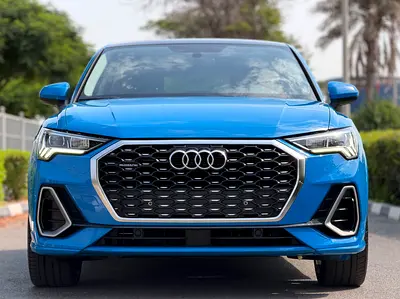 2020 AUDI Q3 — миниатюра 2