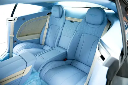 صورة 17 لـ 2019 Bentley CONTINENTAL