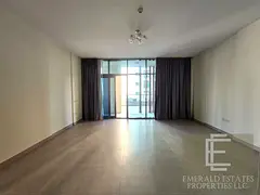 Spacious Studio | Near Metro | Pool &amp; Canal view