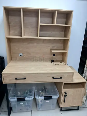 Light Oak Computer Desk with Shelves and Drawers - excellent Condition. Like new