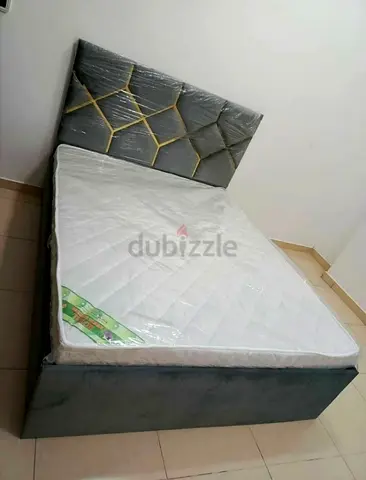 Brand New Queen size Bed 150cm 190cm with medical mattress available