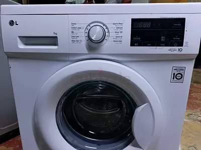 LG 7kg Front Load Washing Machine - Good Working Condition