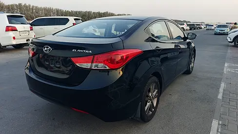 صورة 6 لـ 2014 Hyundai ELANTRA